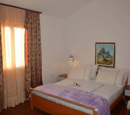 Apartments Aurelia Nova Vas  Exterior photo