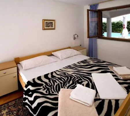 Apartments Aurelia Nova Vas  Exterior photo