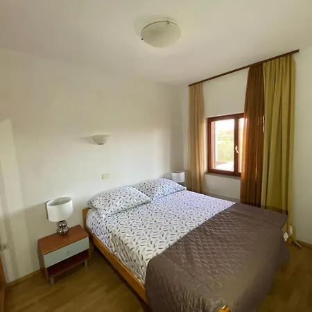 Apartments Aurelia Nova Vas  Exterior photo