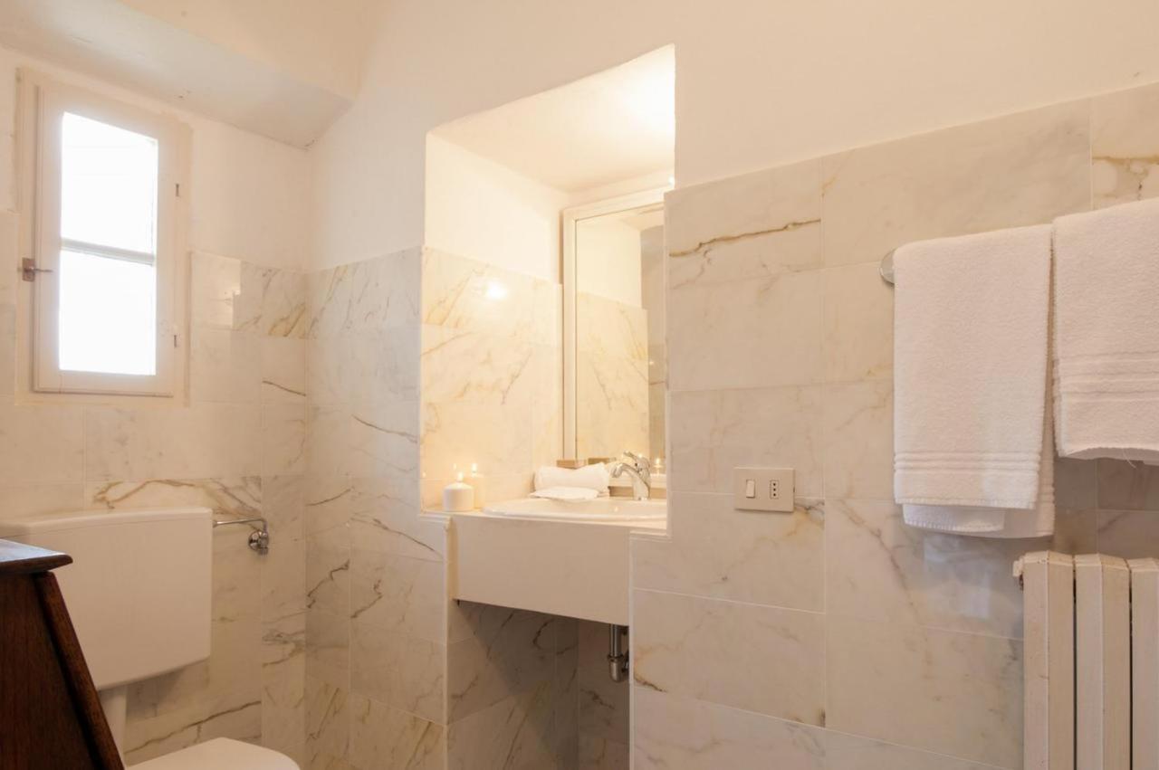Aurelia Apartment *
