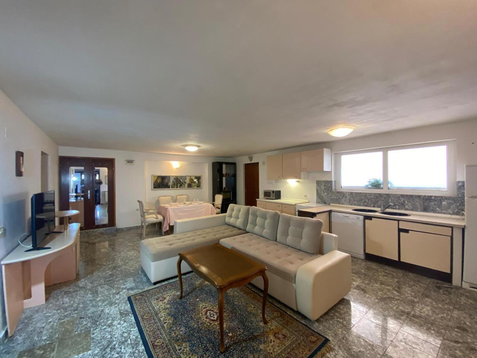 Aurelia Nova Vas (Porec)