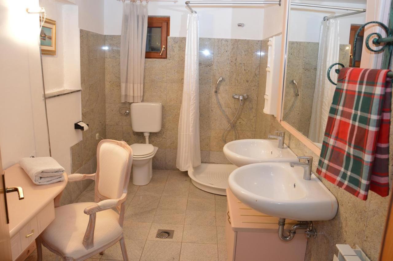 Aurelia Apartment *